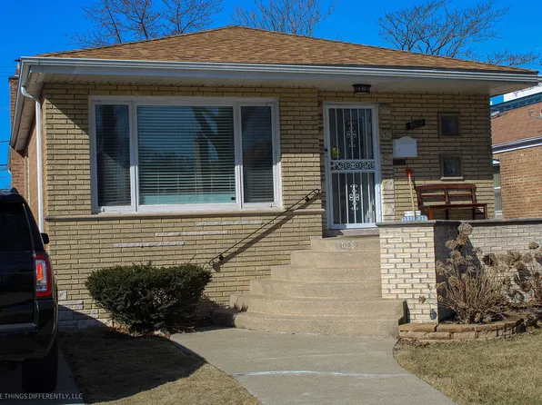 9802 S Claremont Ave, Chicago, IL 60643