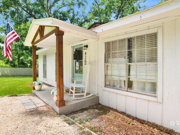 4265 Greaves Rd, Eight Mile, AL 36613