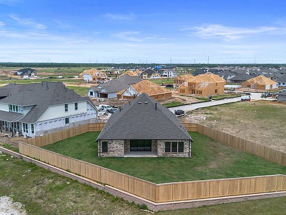 An additional view of your home, oversized lot and community.