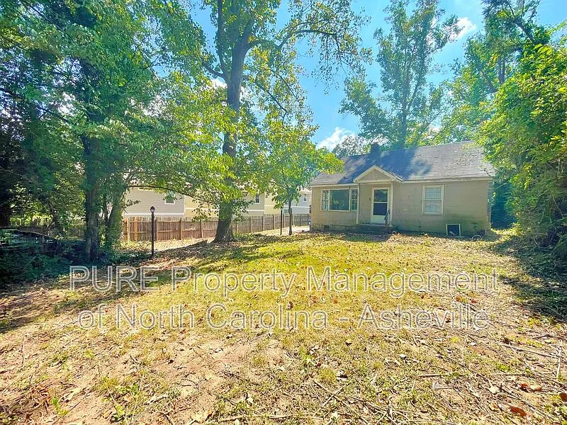 127 Aurora Dr