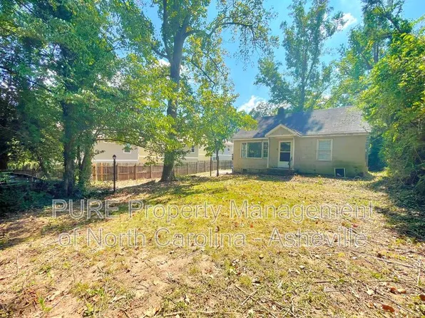 127 Aurora Dr, Asheville, NC 28805
