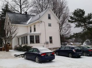 218 Main St, Orono, ME 04473