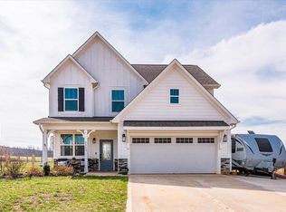 5202 Goshawk Ln, Graham, NC 27253