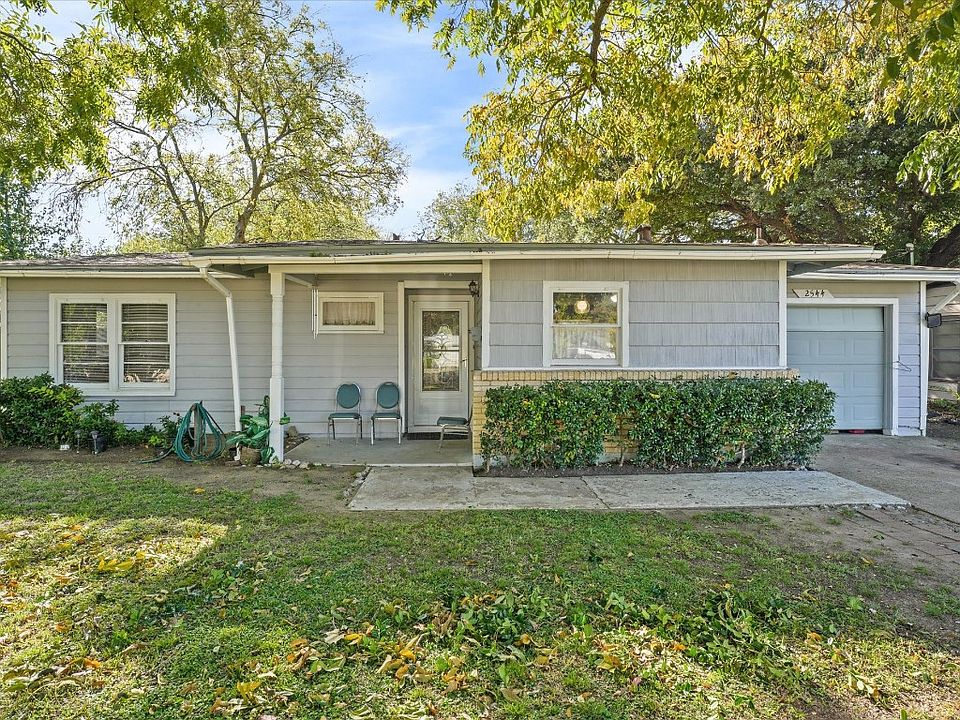 1st image of 2544 Valwood Pkwy