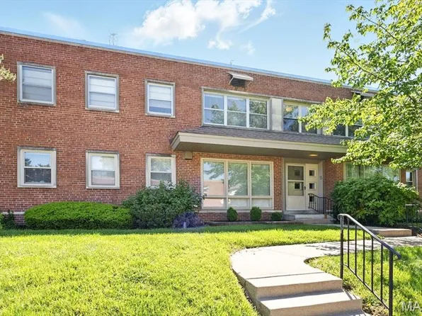 5 Delcrest Ct APT 203, Saint Louis, MO 63124