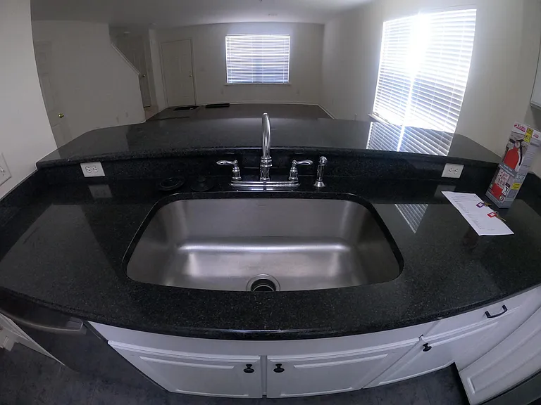 2101 Quail Hollow Dr — Photo 16