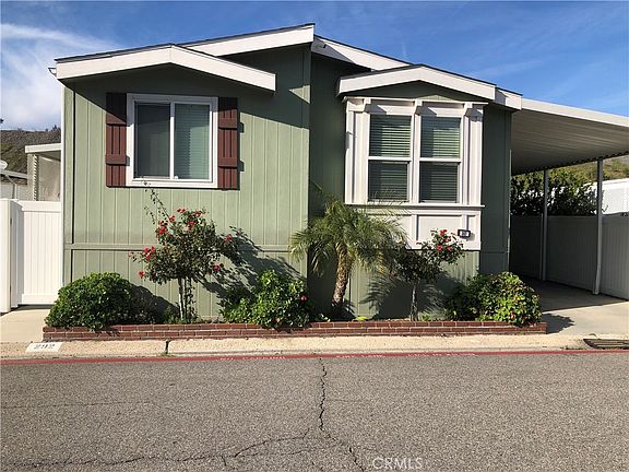 2nd image of 4901 Green River Rd #292