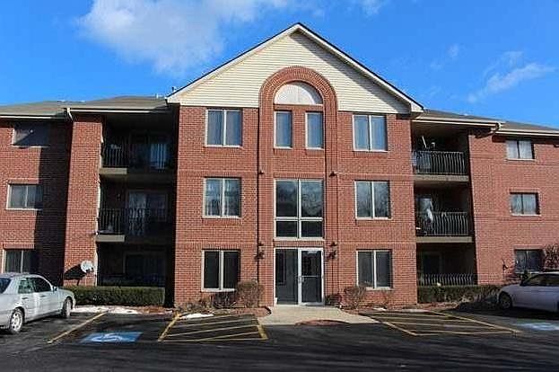 1st image of 11103 W Cove Cir Unit 2C