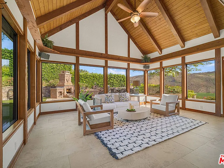 11875 Pradera Rd — Photo 12