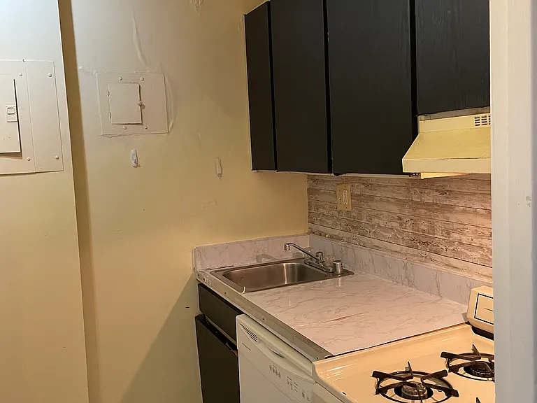 1021 Arlington Blvd #926 — Photo 6