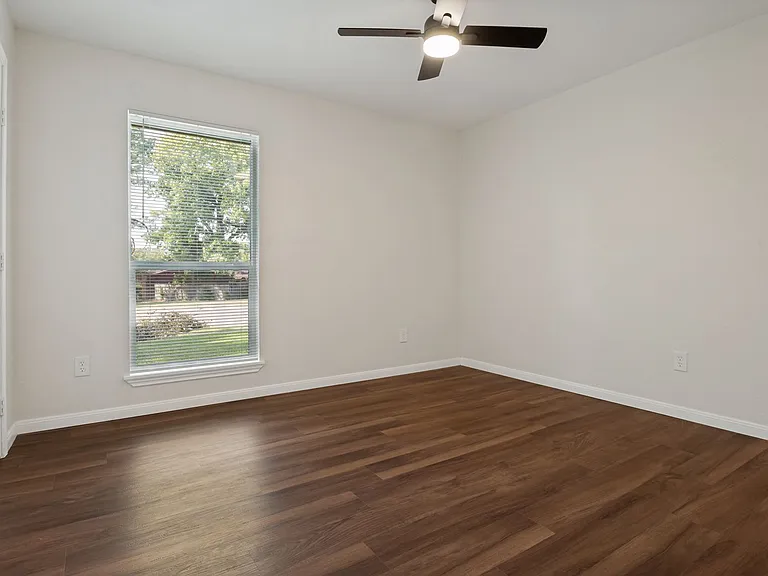 3102 Chime Ct — Photo 9