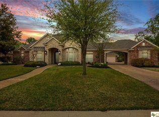 297 Eagle Landing Dr, Belton, TX 76513