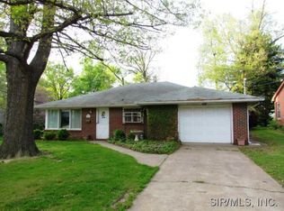 3200 Edwards St, Alton, IL 62002