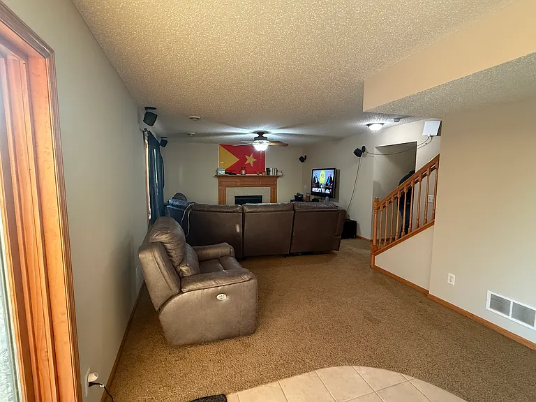 475 Moers Cir — Photo 2