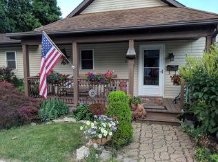 300 E 10th St, Georgetown, IL 61846