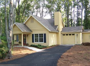 13 Kings Ct, Hilton Head Island, SC 29926