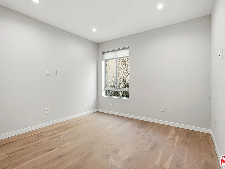 1006 Hancock Ave #C — Photo 11