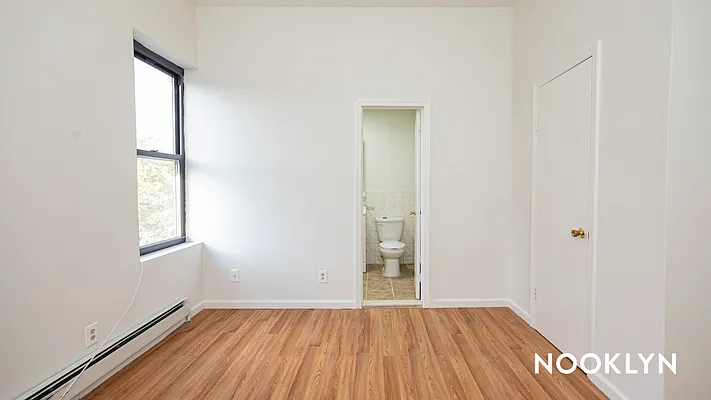 Rented by Nooklyn NYC LLC | media 17