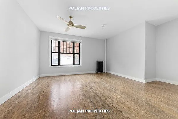 Sold by Poljan Properties Inc. | media 1