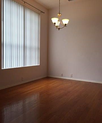 4th image of 4217 Creekstone Dr