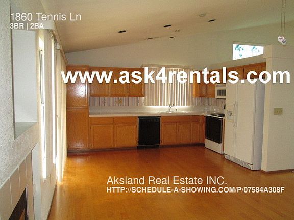 3rd image of 1860 Tennis Ln