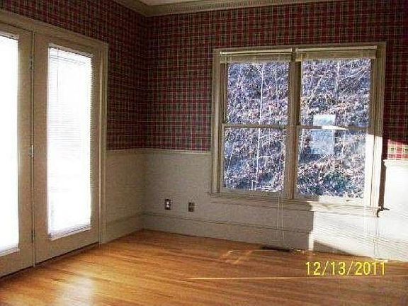 2nd image of 193 Deerfield Dr