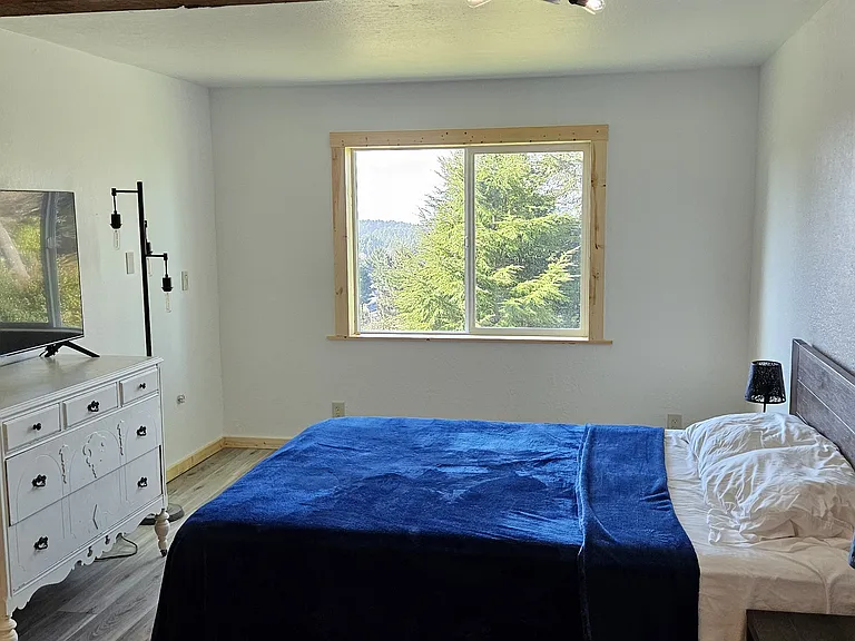 1820 SE Oar Dr — Photo 7