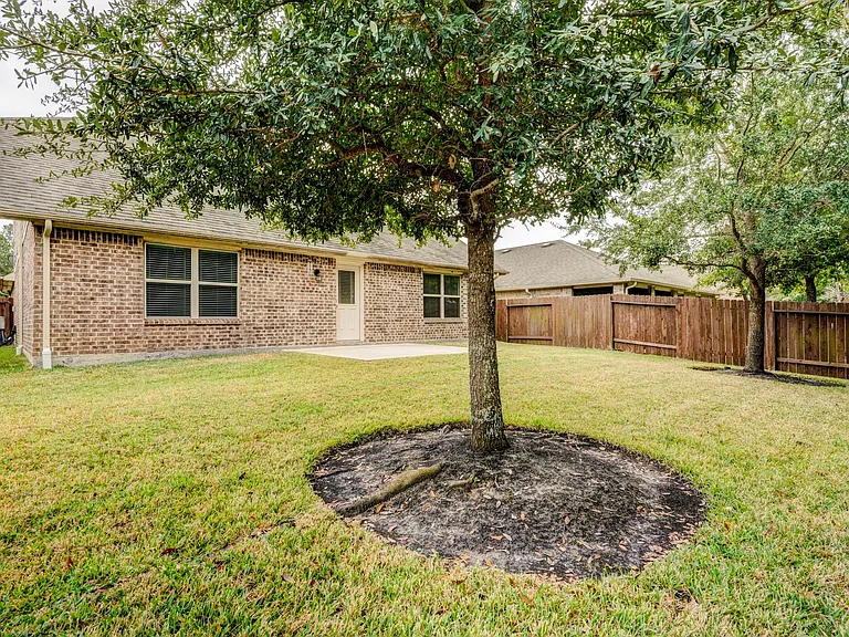 12246 Antilles Ln — Photo 35