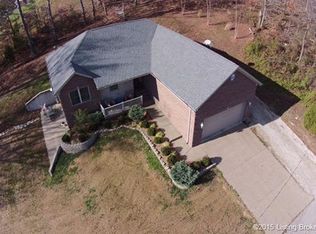 1014 Captain Frank Rd, New Albany, IN 47150