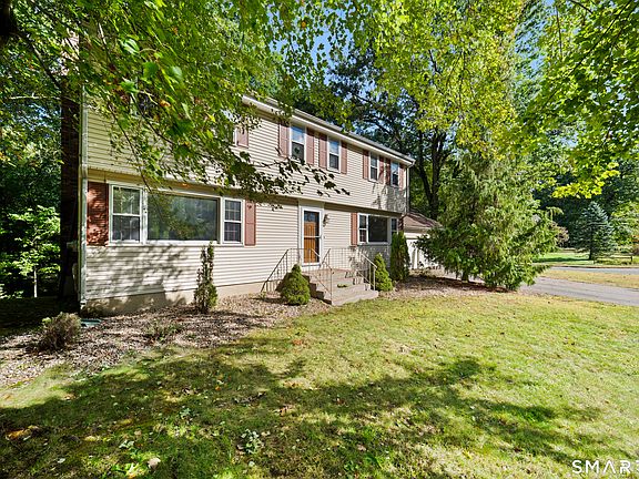 2nd image of 78 Rambling Road