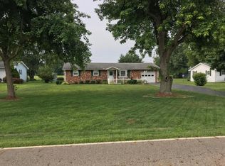 1325 Dunkel Rd, Circleville, OH 43113