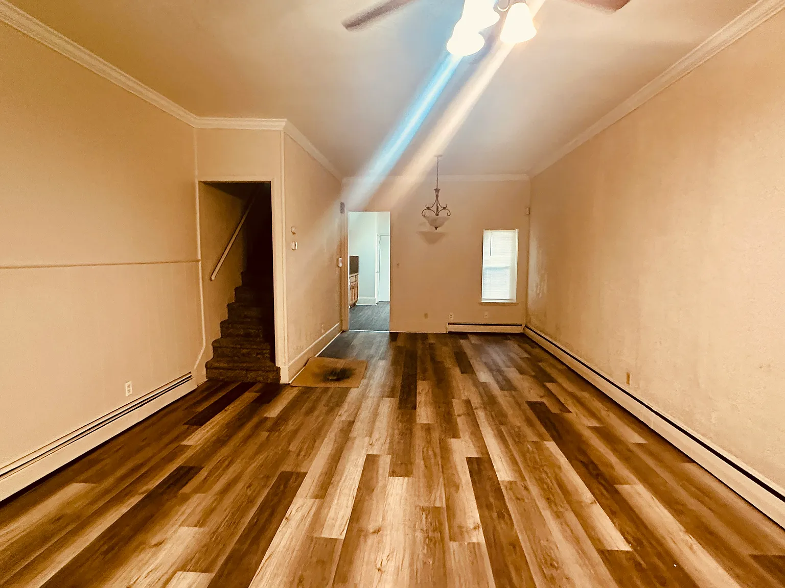 4 bed, 1530 sqft, $2,150 — Photo 2