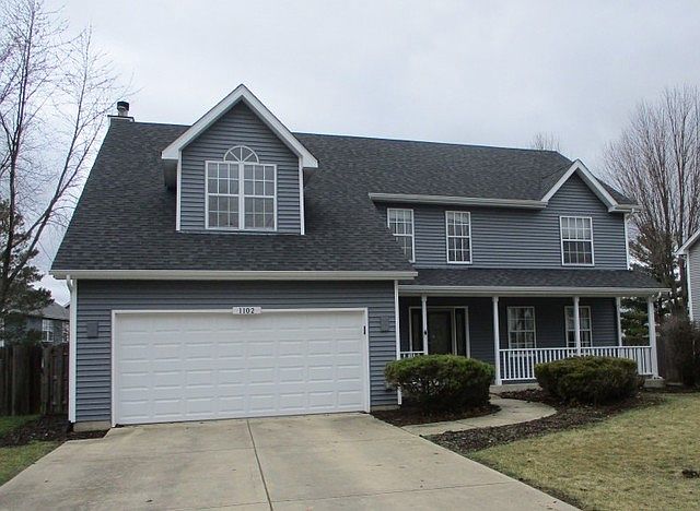 1st image of 1102 Oak Crest Dr
