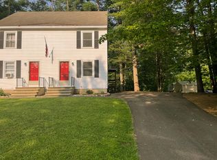 12 Woodvale Ct #12, Sanford, ME 04073