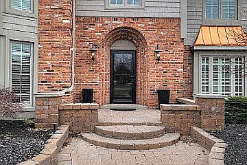 3rd image of 2839 Portage Trail Dr