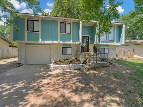 610 E Campus St, Wichita, KS 67216