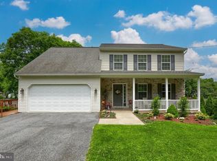 3113 Parker Dr, Lancaster, PA 17601