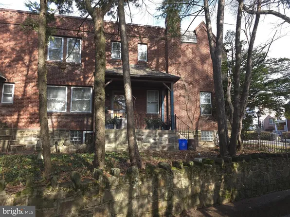 988 Allengrove St, Philadelphia, PA 19124