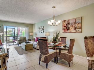 2222 N Cypress Bend Dr APT 105, Pompano Beach, FL 33069