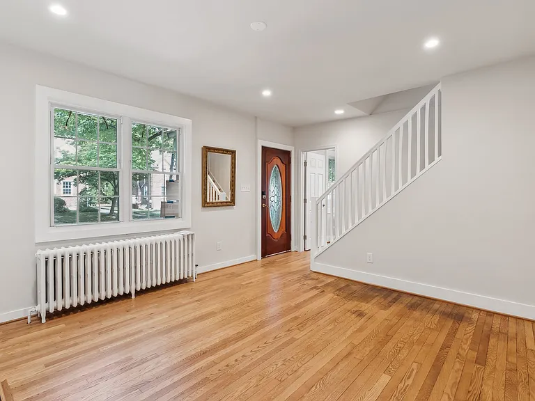 7305 Hopkins Ave — Photo 6