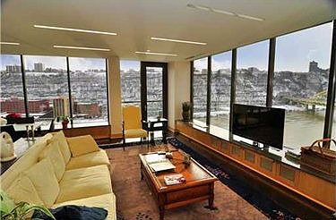2nd image of 151 Fort Pitt Blvd APT 1702