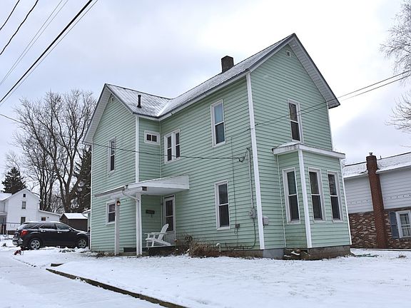 3rd image of 637 Cullum St