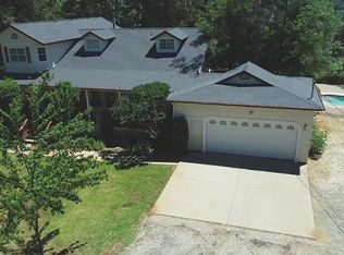 19955 Woodbury Dr, Grass Valley, CA 95949