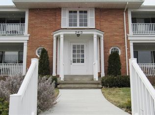 2413 East Ave APT 4, Brighton, NY 14610