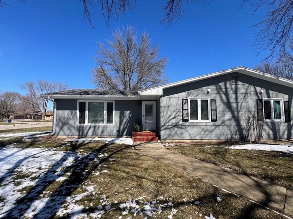 2007 W 10th St, Spencer, IA 51301