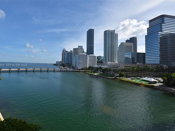 2nd image of 801 Brickell Key Blvd APT 701