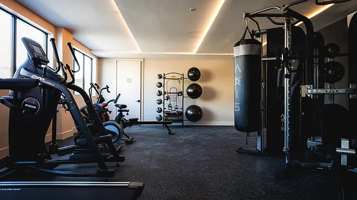 Rented by Nooklyn NYC LLC | media 13