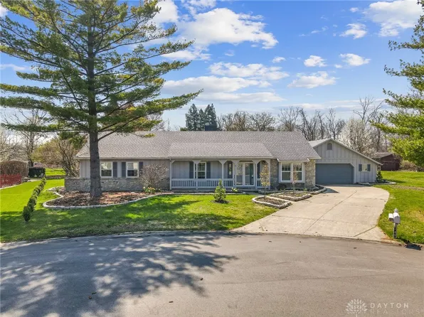 740 Sunnymead Pl, Troy, OH 45373