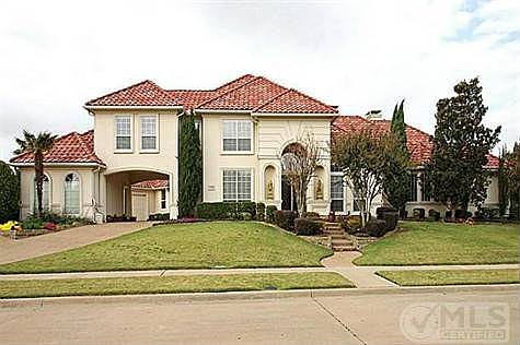 1st image of 1940 Woodbridge Dr