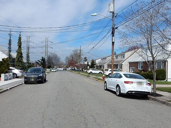 4th image of 15 Bergen Ave
